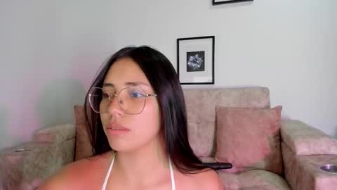 Snapshot of sophiacolemann chatting on 10/22/25, 02:34 sophiacolemann online show from 10/22/25, 02:34