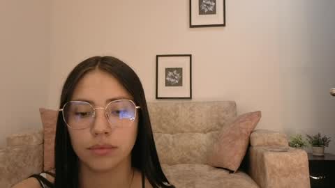 Snapshot of sophiacolemann chatting on 04/07/26, 02:34 sophiacolemann online show from 04/07/26, 02:34