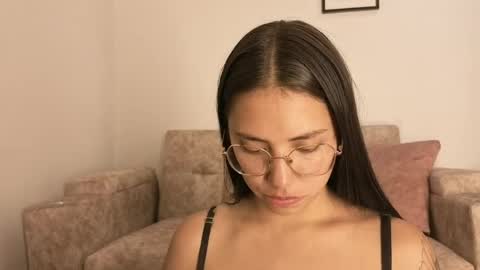 Snapshot of sophiacolemann chatting on 05/06/26, 01:57 sophiacolemann online show from 05/06/26, 01:57