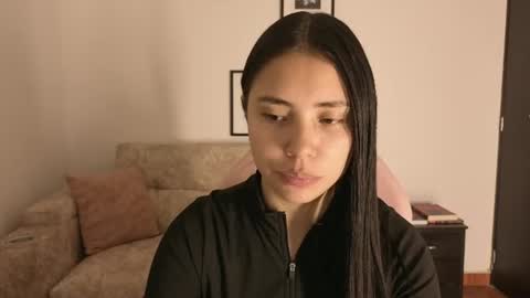 sophiacolemann online show from 06/16/26, 01:52
