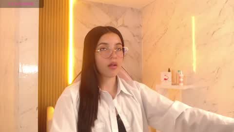 sophiadoll_tf online show from 05/07/26, 01:16