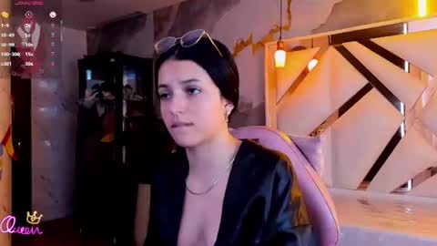 sophiadoll_tf online show from 06/25/26, 12:53