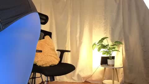Snapshot of sophiadumont chatting on 06/30/26, 11:00 Sophia online show from 06/30/26, 11:00