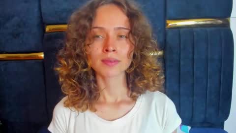 Snapshot of sophiamiller6 chatting on 03/05/26, 12:45 sophiamiller6 online show from 03/05/26, 12:45