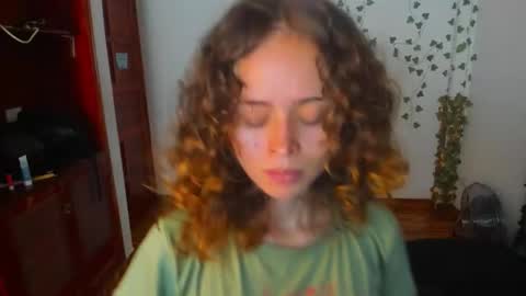 Snapshot of sophiamiller6 chatting on 03/09/26, 12:53 sophiamiller6 online show from 03/09/26, 12:53