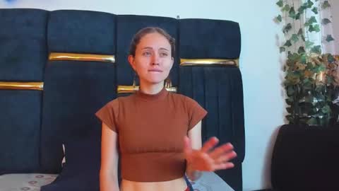 sophiamiller6 online show from 03/31/26, 12:27