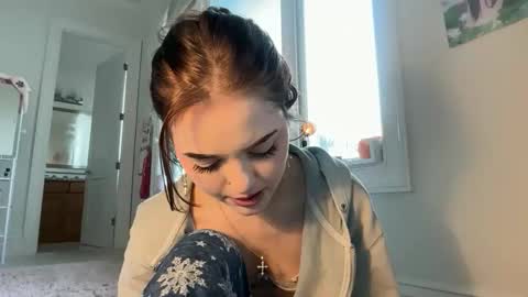 Snapshot of sophiarenae chatting on 02/18/26, 06:15 sophiarenae online show from 02/18/26, 06:15