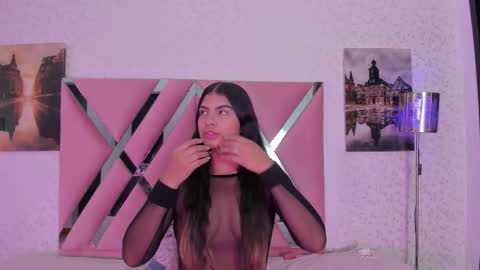 Sophia Salazar online show from 11/07/25, 11:54