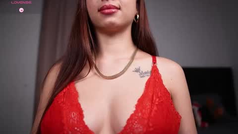 Sophy online show from 11/03/25, 01:08