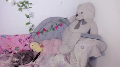 Clara sophia online show from 04/05/26, 04:09