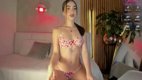 Snapshot of sophidavis chatting on 07/11/26, 02:58 Sophi online show from 07/11/26, 02:58