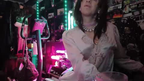 Sophie Satin1980 online show from 05/15/26, 11:56