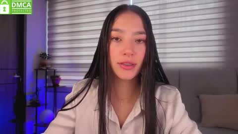 Snapshot of sophie_bbs chatting on 01/10/26, 01:35 Sophie online show from 01/10/26, 01:35