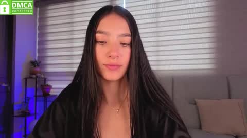 Snapshot of sophie_bbs chatting on 01/12/26, 02:33 Sophie online show from 01/12/26, 02:33