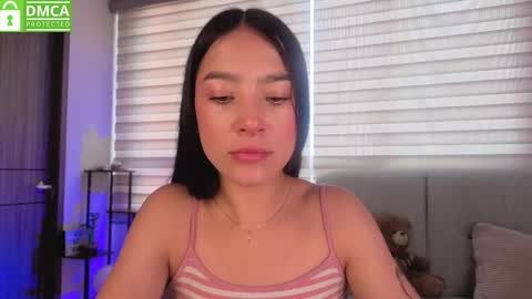 Snapshot of sophie_bbs chatting on 01/13/26, 02:44 Sophie online show from 01/13/26, 02:44