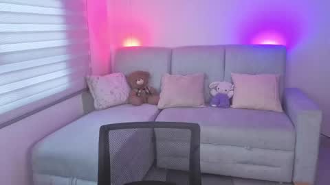Sophie  online show from 05/15/26, 02:35