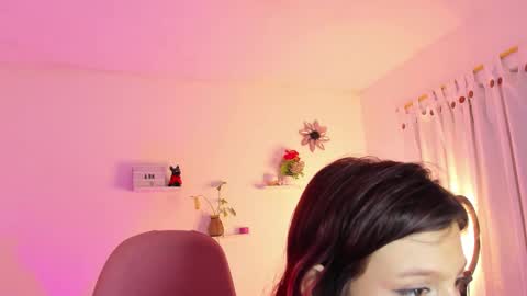 sophie doll online show from 01/11/25, 11:56