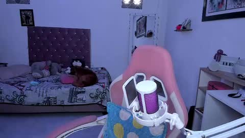 sophie doll online show from 04/25/26, 09:56