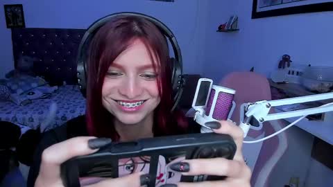 sophie doll online show from 05/13/26, 04:21