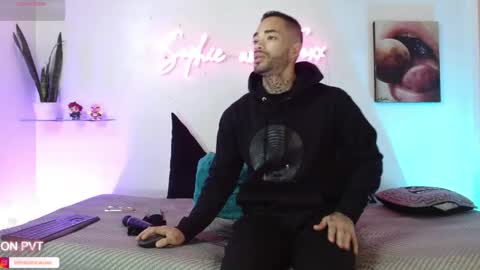 Snapshot of sophie_foxx chatting on 05/06/26, 11:59 SOPHIE - FOXX online show from 05/06/26, 11:59