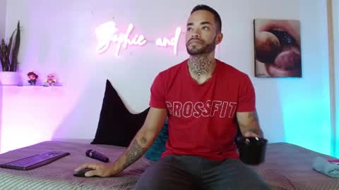 Snapshot of sophie_foxx chatting on 06/04/26, 12:00 SOPHIE - FOXX online show from 06/04/26, 12:00