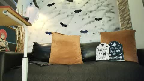 Snapshot of sophie_littles chatting on 10/23/25, 11:53 Sophie online show from 10/23/25, 11:53