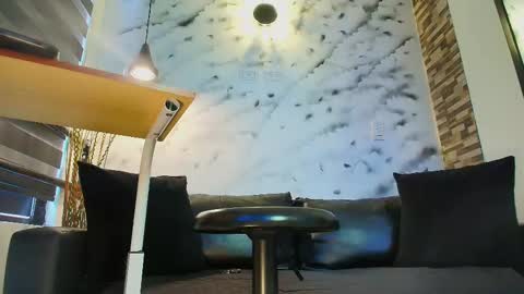 Snapshot of sophie_littles chatting on 11/24/25, 01:22 Sophie online show from 11/24/25, 01:22