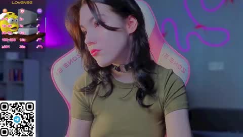 Snapshot of sophie_nomenal_ chatting on 02/21/26, 11:22 sophie_nomenal_ online show from 02/21/26, 11:22