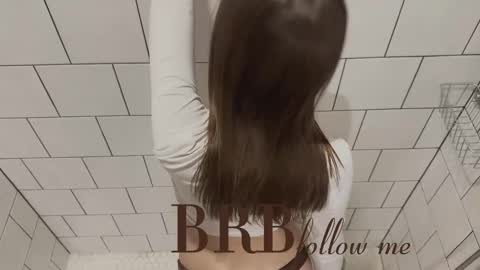 Sophie online show from 02/21/25, 02:59