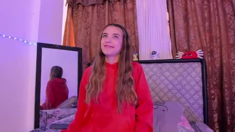 Sophie online show from 05/30/26, 01:52