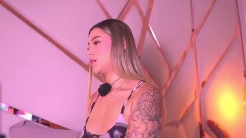 Sophie online show from 06/27/26, 07:41