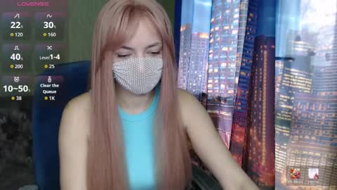 Snapshot of sophieblackwood chatting on 04/05/26, 08:44 Sophie online show from 04/05/26, 08:44