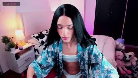 Snapshot of sophiecornett chatting on 02/09/25, 01:35    online show from 02/09/25, 01:35