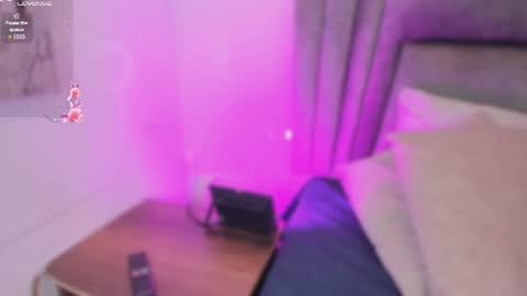 Sophie  online show from 06/25/26, 11:04
