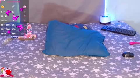 Snapshot of sophiee_sweets chatting on 02/07/25, 09:15 Shophiee online show from 02/07/25, 09:15