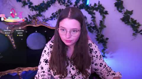 sophieedreams online show from 10/31/25, 02:51