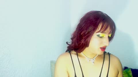 sophiehillsxo online show from 01/31/25, 01:54