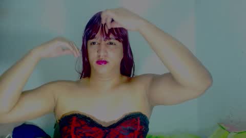 sophiehillsxo online show from 09/29/25, 10:42