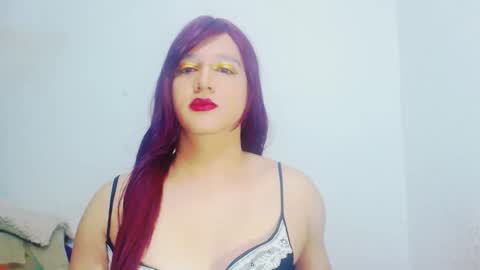 sophiehillsxo online show from 12/04/25, 09:40