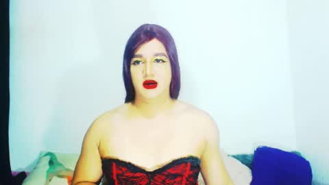 Snapshot of sophiehillsxo chatting on 04/10/26, 03:12 sophiehillsxo online show from 04/10/26, 03:12