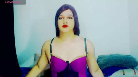 Snapshot of sophiehillsxo chatting on 05/03/26, 09:48 sophiehillsxo online show from 05/03/26, 09:48