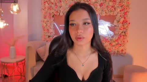 Sophie Houston online show from 05/06/26, 03:24