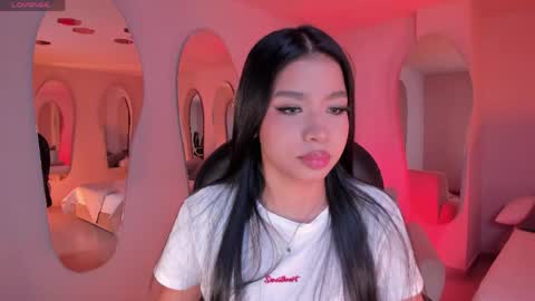 Sophie Houston online show from 05/08/26, 03:23