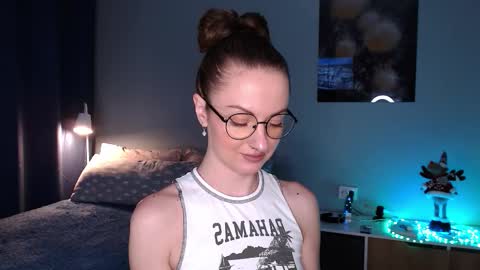 Snapshot of sophieleroux chatting on 01/09/26, 07:26 sophieleroux online show from 01/09/26, 07:26