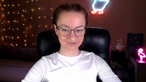 sophieleroux online show from 04/23/26, 01:02