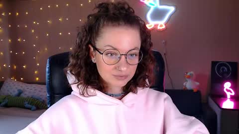 sophieleroux online show from 04/28/26, 12:43