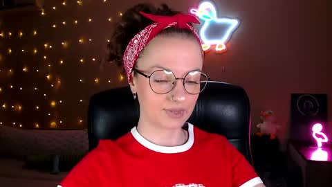 sophieleroux online show from 04/30/26, 07:09