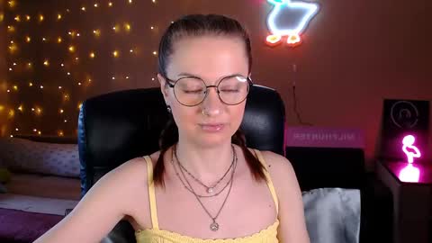 sophieleroux online show from 05/07/26, 12:10