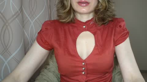 Sophiemisss online show from 05/09/26, 06:29