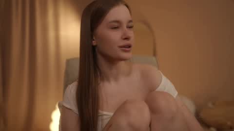 Snapshot of sophiephoria chatting on 02/27/25, 04:43 Sophie Next stream 3 online show from 02/27/25, 04:43